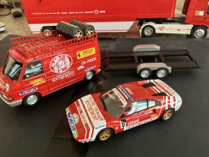 RSV2601 Avant Slot Team Entremont – Fiat Van + trailer + Ferrari 308 GTB – Tour de France 1981 – New & Boxed – Avant Slot RSV2601